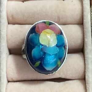 Vintage Floral Silver Tone Ring with Blue and Pink Accents